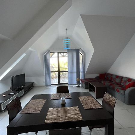 Stunning 2-Bed Apartment In Sea Resort Varna Sf. Constantin și Elena Exterior foto