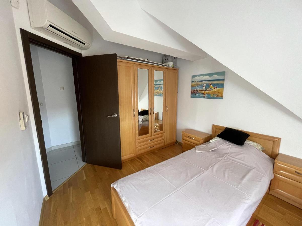 Stunning 2-Bed Apartment In Sea Resort Varna Sf. Constantin și Elena Exterior foto
