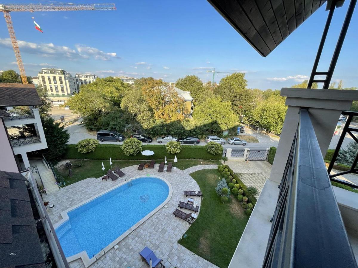 Stunning 2-Bed Apartment In Sea Resort Varna Sf. Constantin și Elena Exterior foto